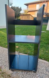 mobiletto in legno nero