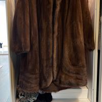 Pelliccia lunga di visone femmina