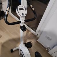 cyclette vecchia rotta