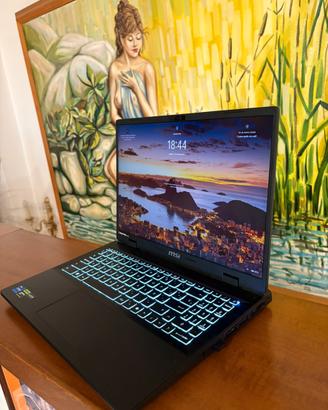 nootebok/laptop gaming msi creator, RTX 4050, i7
