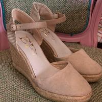 Scarpe in pelle con plateau in corda Divine Follie
