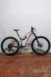 Bici da Enduro INTENSE CARBINE 29 (M)