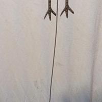 Soprammobile sasso volatile di latta arte 