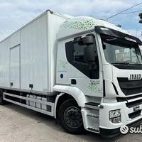 Iveco stralis 310 furgone 9.60mt e sponda 2015 E6