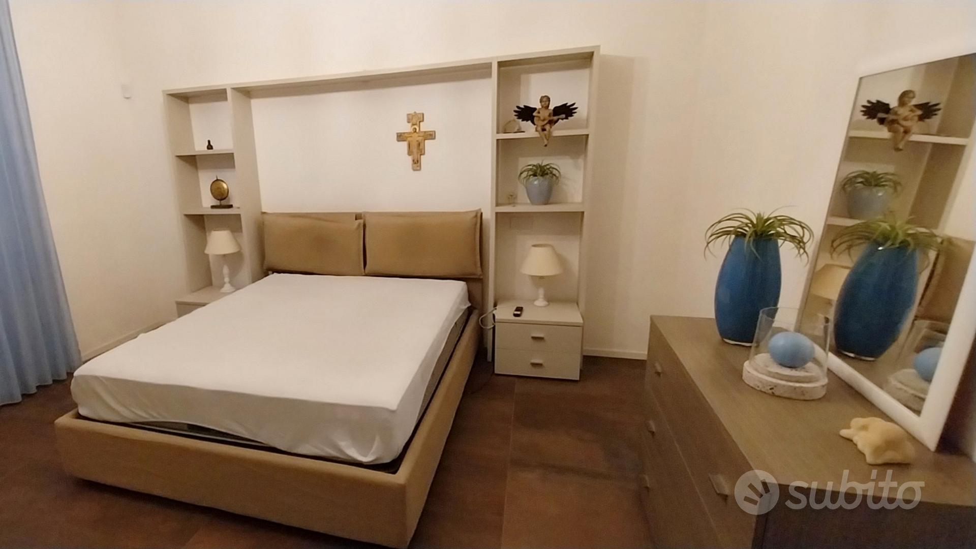 Camere da letto moderne complete a Mazara