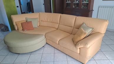 divano PoltroneSofà