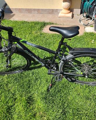 B'TWIN 24 Inch Kids Mountain bike Rockrider