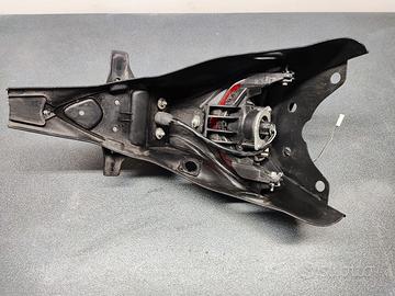 Faro posteriore e portatarga suzuki gladius 650