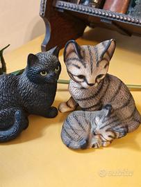 Statuine gatti porcellana anni 70 firmati H. Knox