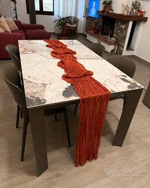 Runner da tavola plissé 90 × 300 cm – terracotta