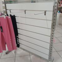 Arredamento per negozio