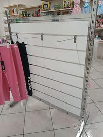 Arredamento per negozio