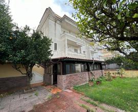 Villa o villino Pozzuoli [villa 3 piccioniVRG]