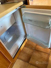 Frigo ARISTON  incasso Hot Point