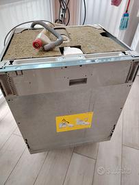 Lavastoviglie classe A 14 cop incasso