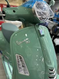 Piaggio Vespa 310 GTS hpe 80 anniversario edizione