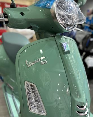 Piaggio Vespa 310 GTS hpe 80 anniversario edizione