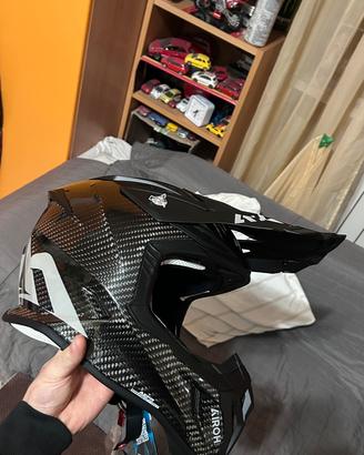 Airoh aviator ace 2 carbon M