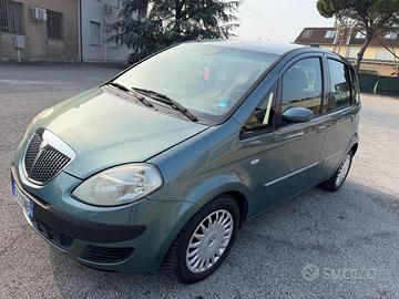LANCIA MUSA 1.4 16V Platino senza nessun lavoro