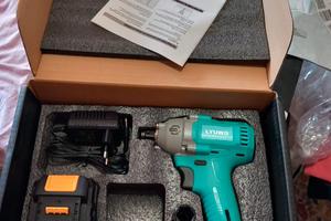 trapano a bateria per auto