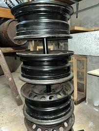 Cerchi in acciaio R14