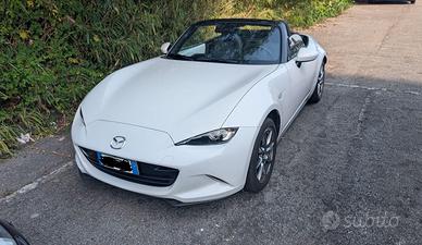 Mx-5 ND 1.5L 132CV Exclusive line.