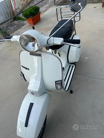 Vespa 125e (200cc)
