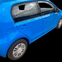 PARTI USATE VOLKSWAGEN UP!