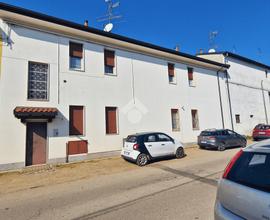 CASA DI CORTE A GALLARATE