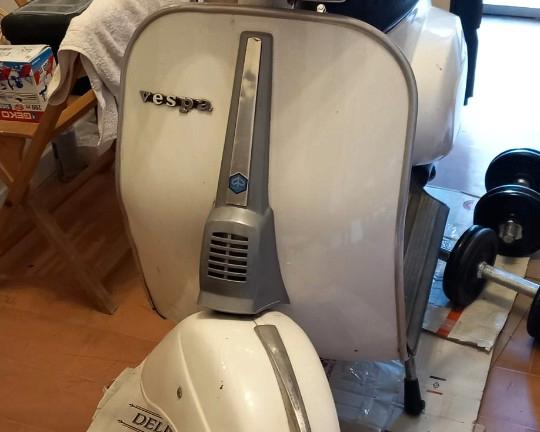 Piaggio Vespa 50 Special (V5B3) - 1980