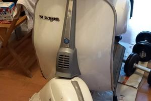 Piaggio Vespa 50 Special (V5B3) - 1980