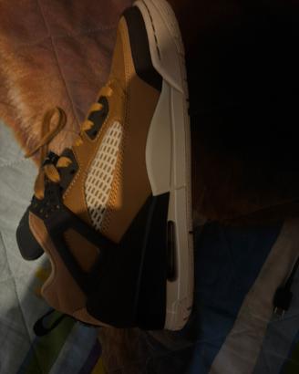 Jordan 4 spizike low