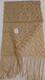 Foulard meraviglioso color oro 140x30 cm. elegante