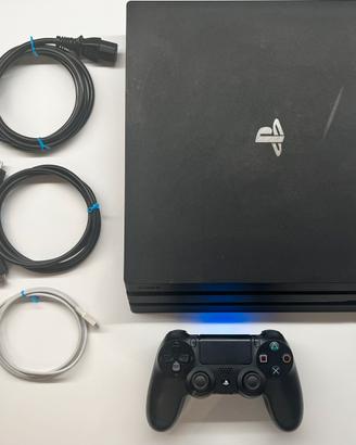 PS4 PRO 1 TB + ds4 + gioco - pulita e revisionata