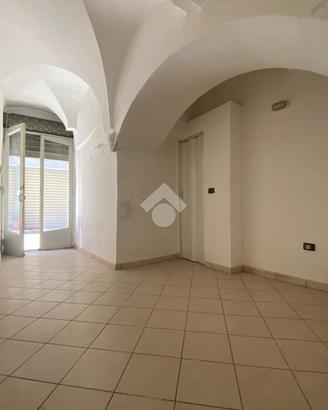 NEGOZIO A ACQUASPARTA