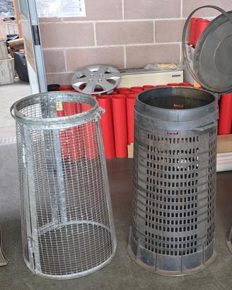 Bidone rifiuti 110l  trespolo porta sacchi