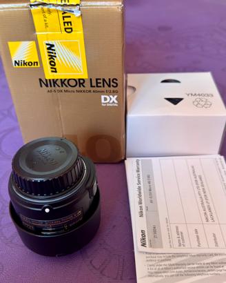 Nikon AF-S DX Micro Nikkor 40mm f/2.8 + filtro UV