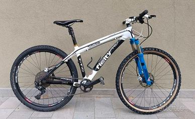 Bicicletta MTB 26 tg. S TiTiCi Carbonio Bambino o 