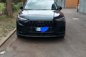 AudiQ3 2020