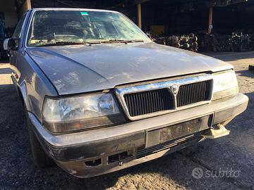 Ricambi usati per Lancia Thema Super 2.0 bz