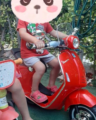 Vespa elettrica per bambini 