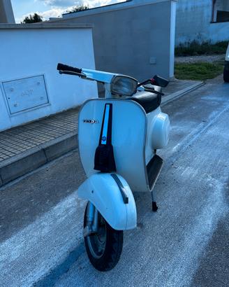 Vespa 50 special