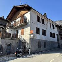 INTROD Frazione Villes-Dessus