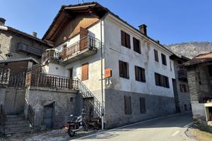 INTROD Frazione Villes-Dessus