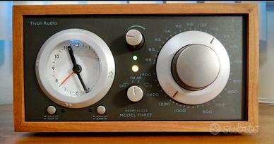 Radiosveglia Tivoli Three perfetta, pari al nuovo