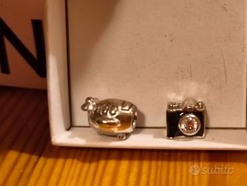 Pandora – 2 Charm Aereo + Macchina Fotografica – N