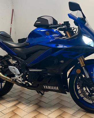 Moto Yamaha YZF R3 per patente A2 anno 2019