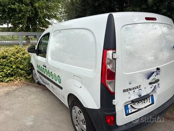 furgone renault