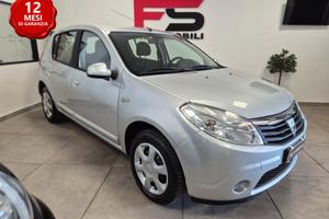 Dacia Sandero 1.2 16V Lauréate