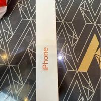 iPhone 17 Pro Arancione cosmico